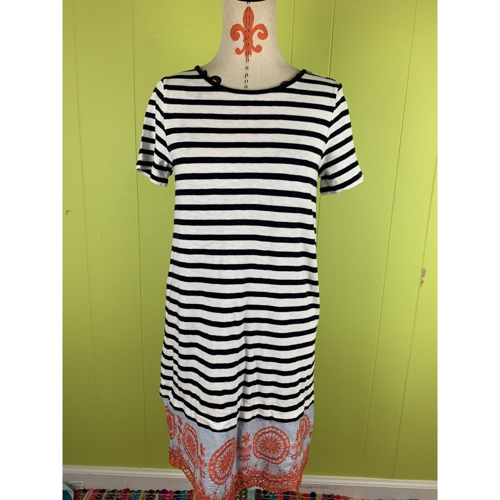 Crown & Ivy Women’s Size XS Stretch Dress Short Sleeve Lace Embroidered Striped